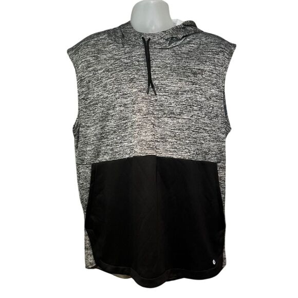 Xersion Men's Size XL Gray Black Hoodie Training Pullover Sleeveless NEW - Picture 1 of 4